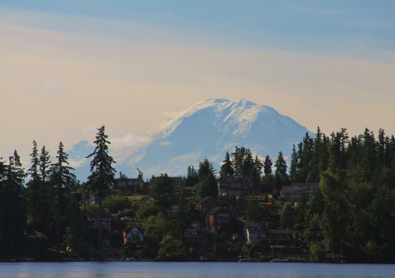 Linda'S By The Lake Maple Valley 外观 照片